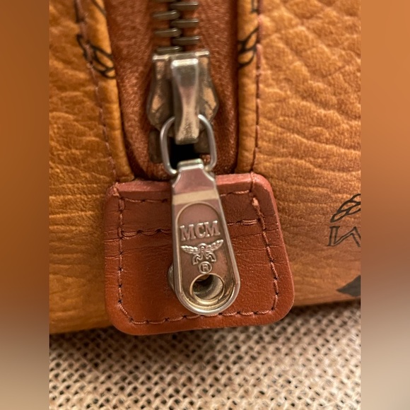 Authentic MCM cognac Boston bag - Picture 11 of 12